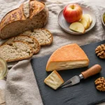 Fromage vieux Lille, vin blanc et restes transformés en recette